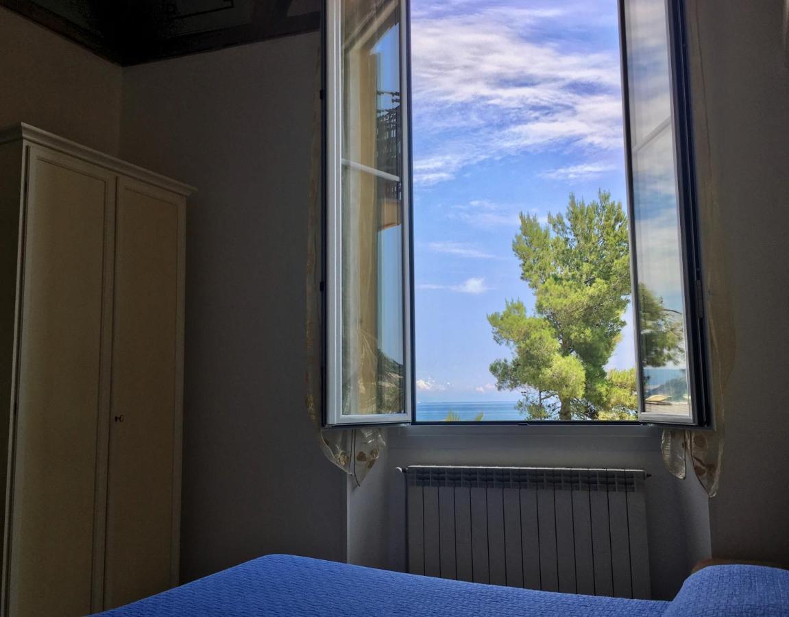Hotel Serena Arenzano Extérieur photo