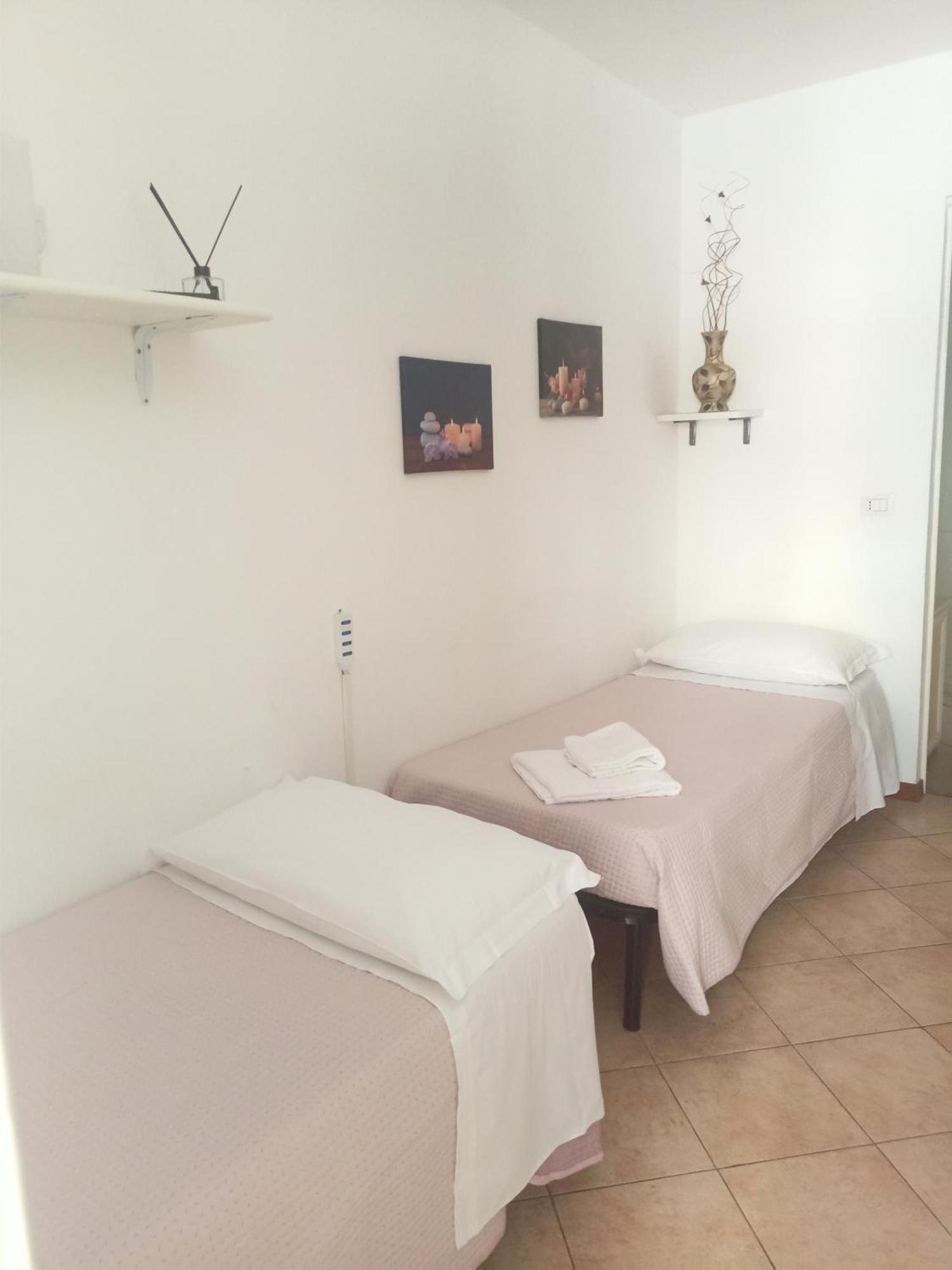 Hotel Serena Arenzano Extérieur photo