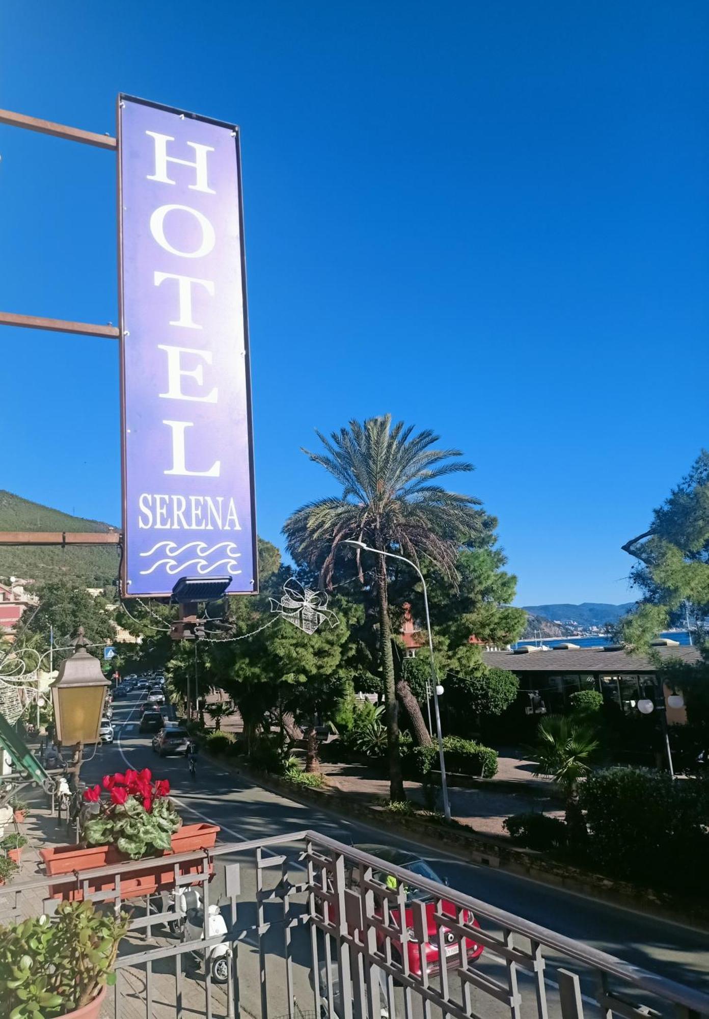 Hotel Serena Arenzano Extérieur photo