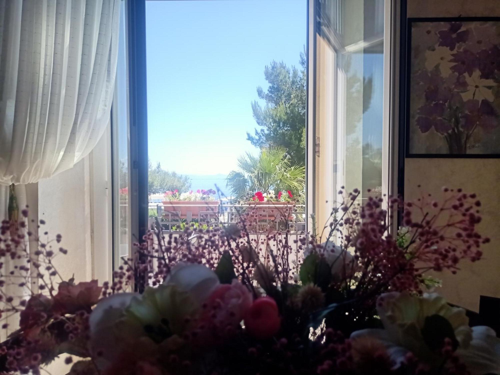 Hotel Serena Arenzano Extérieur photo
